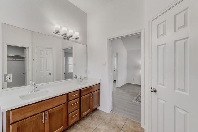 298 Fall DR, Kyle, TX 78640