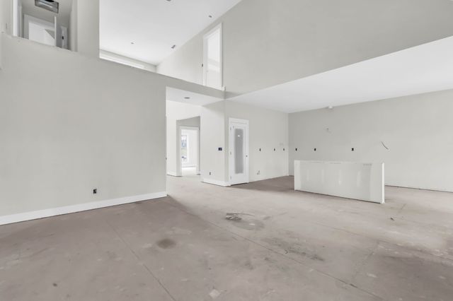 402 N Starwood Ct, Clarksville, TN 37042