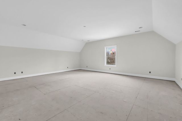 402 N Starwood Ct, Clarksville, TN 37042