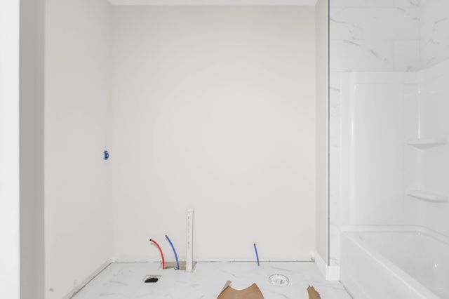 402 N Starwood Ct, Clarksville, TN 37042