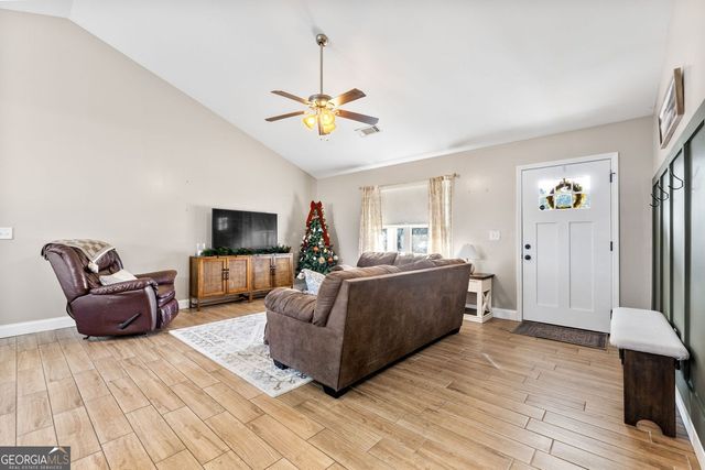 152 Mathews Road, Milner, GA 30257