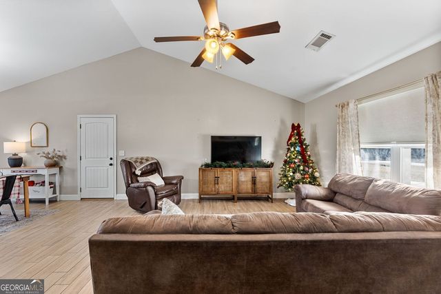 152 Mathews Road, Milner, GA 30257