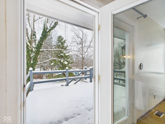 1010 Ivywood Court, New Castle, IN 47362