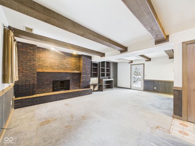 1010 Ivywood Court, New Castle, IN 47362