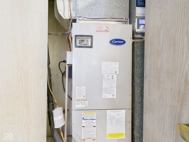 1010 Ivywood Court, New Castle, IN 47362