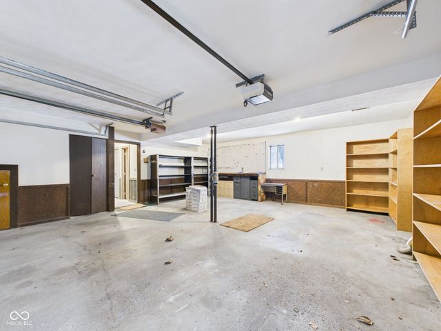 1010 Ivywood Court, New Castle, IN 47362