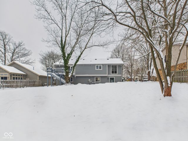 1010 Ivywood Court, New Castle, IN 47362