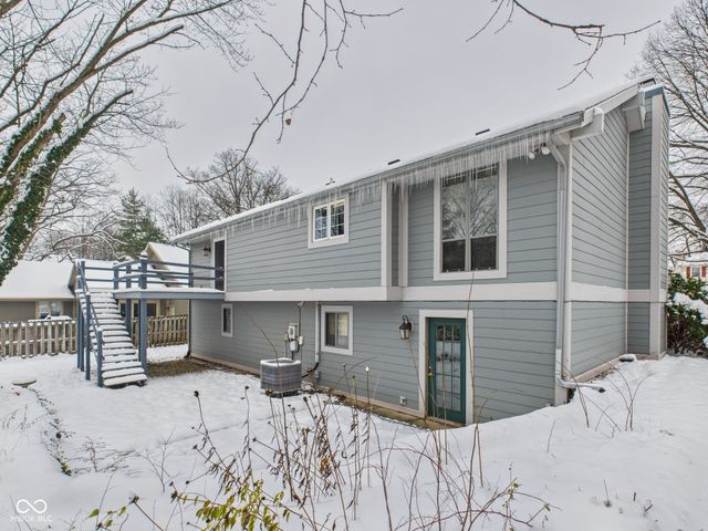 1010 Ivywood Court, New Castle, IN 47362