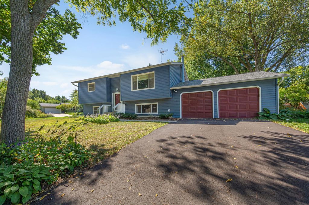 759 Lathrop Drive, Northfield, MN 55057 — exterior