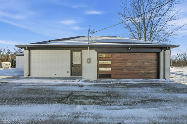 663 S County Road 75 W, Danville, IN 46122