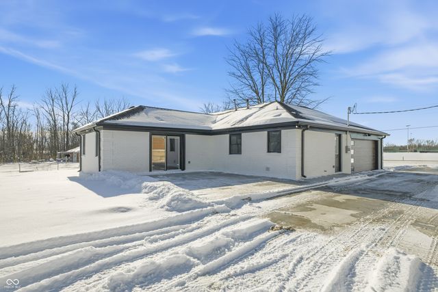 663 S County Road 75 W, Danville, IN 46122