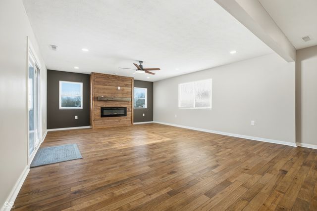 663 S County Road 75 W, Danville, IN 46122