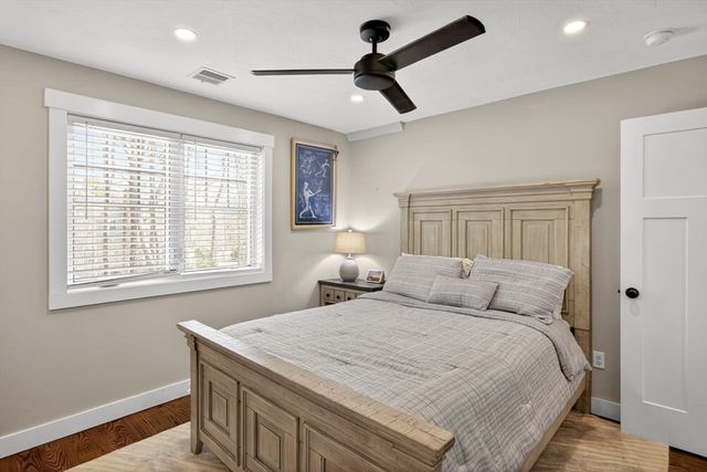 79 Neshobe Rd, Mashpee, MA 02649