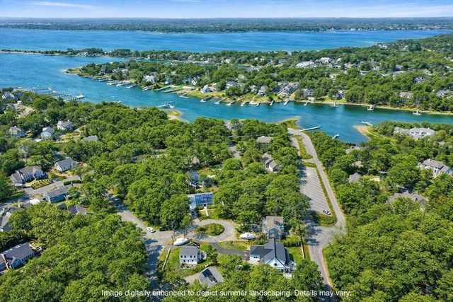 79 Neshobe Rd, Mashpee, MA 02649