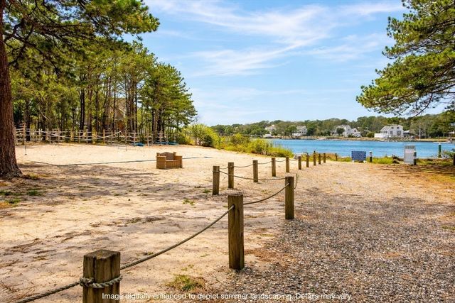 79 Neshobe Rd, Mashpee, MA 02649