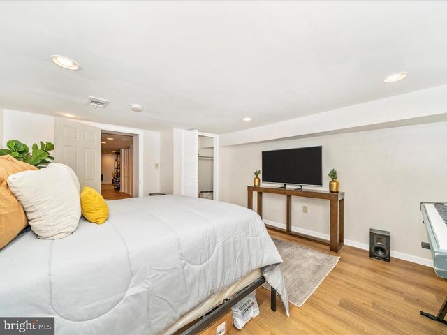 1825 W ST SE, Washington, DC 20020