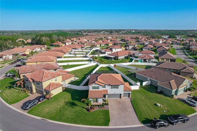 4059 PRIMA LAGO CIRCLE, Lakeland, FL 33810