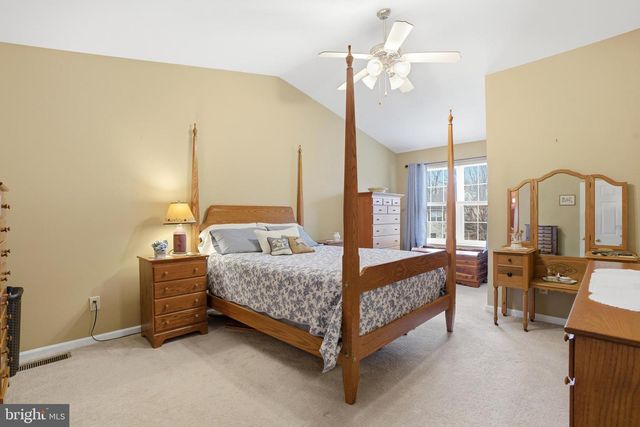 483 BUCHANAN RD, Perkasie, PA 18944