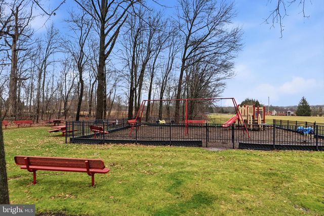 483 BUCHANAN RD, Perkasie, PA 18944