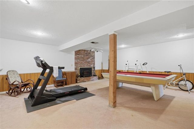 15806 NE 176th Street, Holt, MO 64048