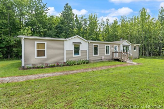 6296 New Washington Bethlehem Road, New Washington, IN 47162