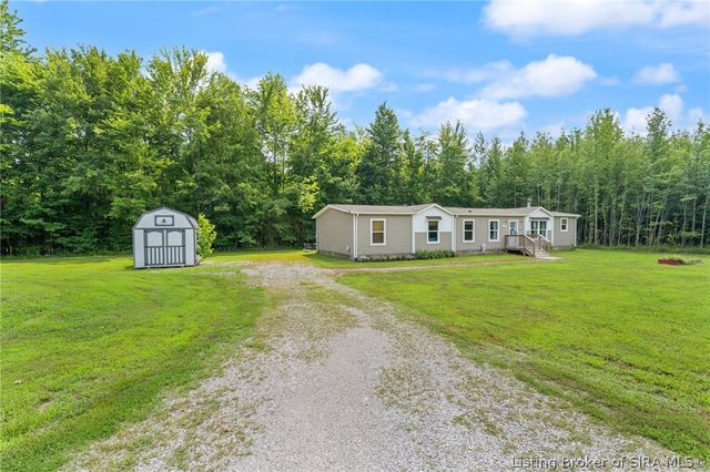 6296 New Washington Bethlehem Road, New Washington, IN 47162