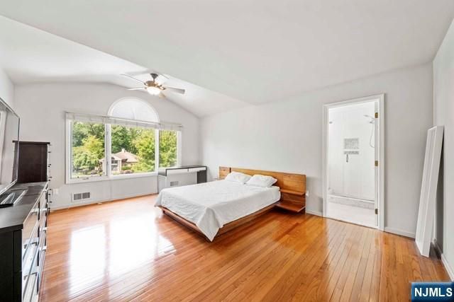 74 Lakeview Drive, Old Tappan, NJ 07675