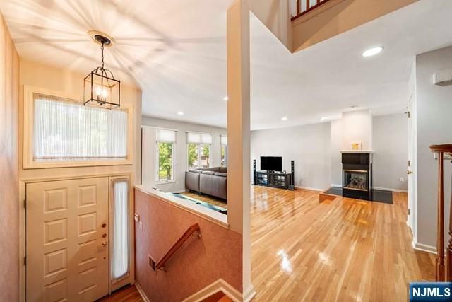 74 Lakeview Drive, Old Tappan, NJ 07675