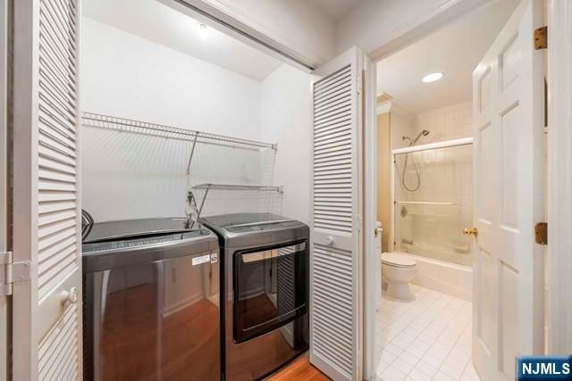 74 Lakeview Drive, Old Tappan, NJ 07675