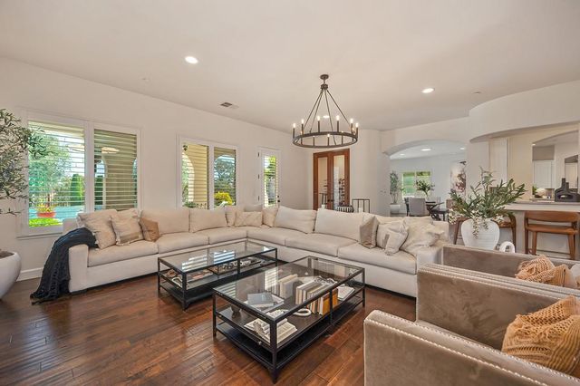 1620 Bella Cir, Lincoln, CA 95648