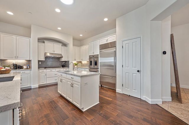 1620 Bella Cir, Lincoln, CA 95648