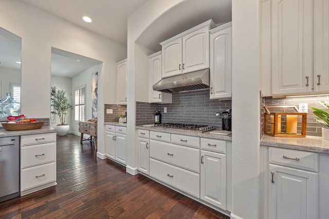 1620 Bella Cir, Lincoln, CA 95648