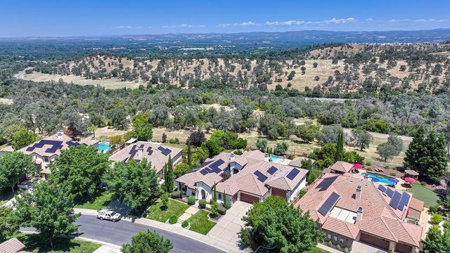 1620 Bella Cir, Lincoln, CA 95648