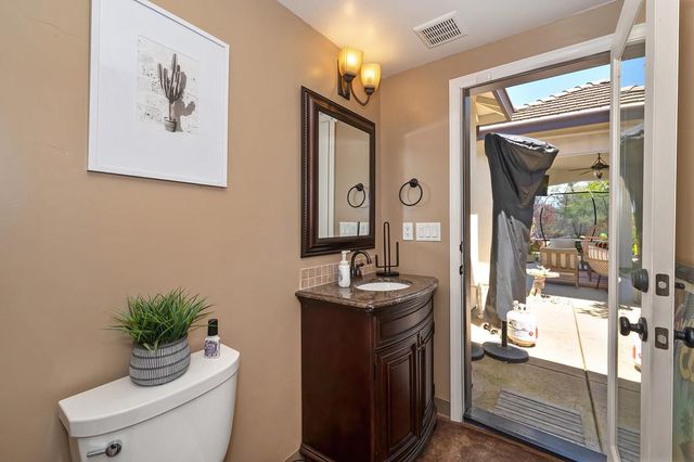 1620 Bella Cir, Lincoln, CA 95648