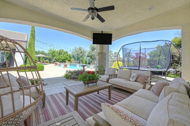 1620 Bella Cir, Lincoln, CA 95648