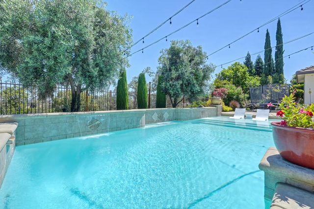 1620 Bella Cir, Lincoln, CA 95648