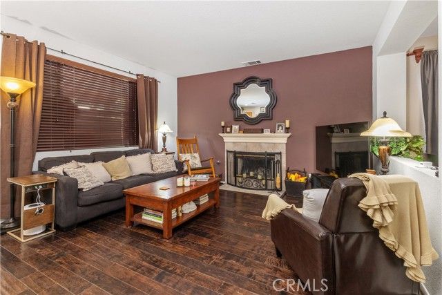 23 Red Coat Place, Irvine, CA 92602