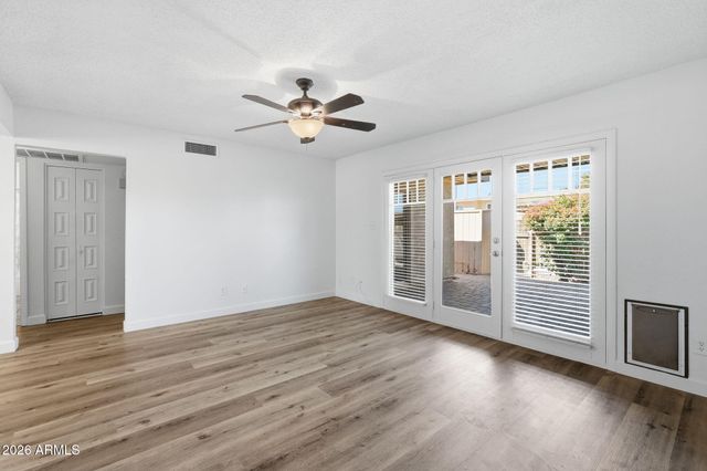 5902 N GRANITE REEF Road, Scottsdale, AZ 85250