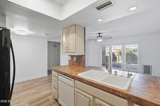 5902 N GRANITE REEF Road, Scottsdale, AZ 85250