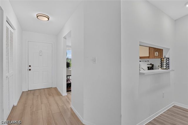909 Augusta BLVD 7, Naples, FL 34113