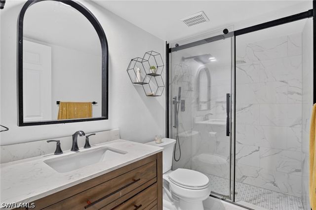 909 Augusta BLVD 7, Naples, FL 34113