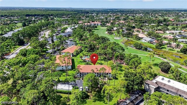 909 Augusta BLVD 7, Naples, FL 34113