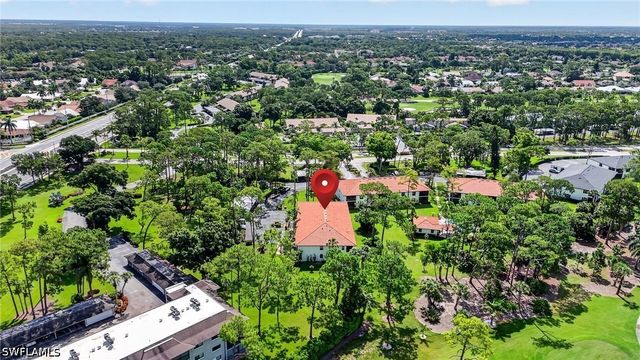 909 Augusta BLVD 7, Naples, FL 34113