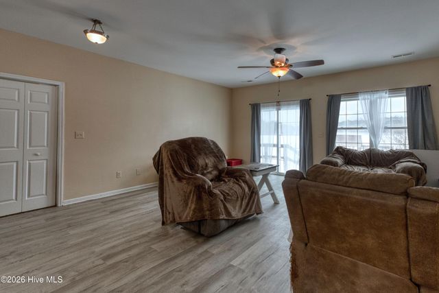 400 Whitehouse Fork Road, Swansboro, NC 28584