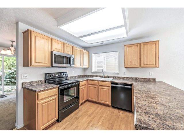 608 Peyton Dr, Fort Collins, CO 80525