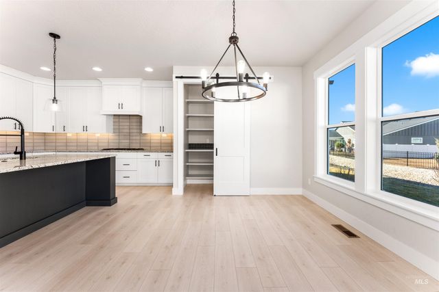 8161 Fountain Brook, Middleton, ID 83644