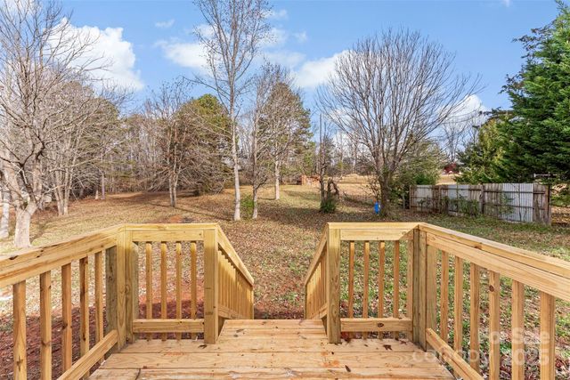 226 Muldoon Lane, Clover, SC 29710