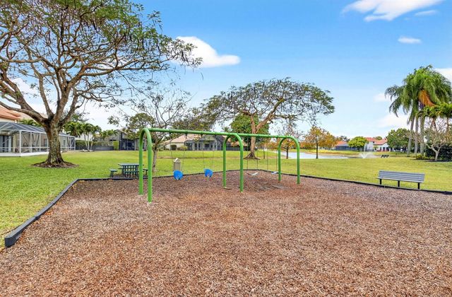 10036 Lexington Estates Boulevard, Boca Raton, FL 33428