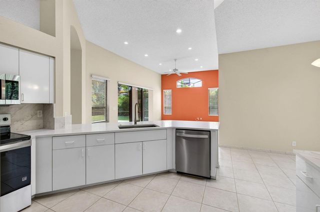10036 Lexington Estates Boulevard, Boca Raton, FL 33428