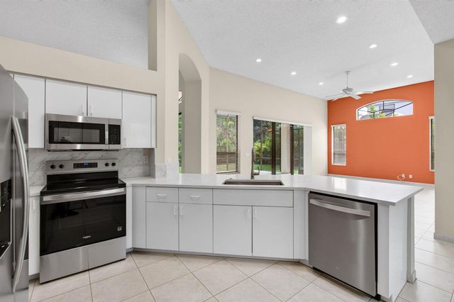 10036 Lexington Estates Boulevard, Boca Raton, FL 33428